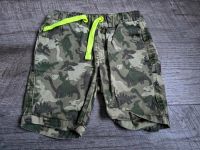 Kurze Hose Shorts // Größe 104 // Dino Army Look Sachsen-Anhalt - Landsberg (Saalekreis) Vorschau