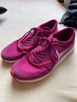 Nike Turnschuhe 42 Niedersachsen - Wrestedt Vorschau