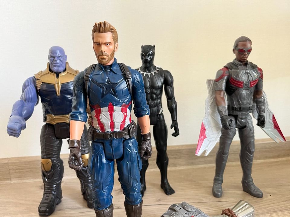 Set Marvel Action Figuren mit Audio in Braunschweig