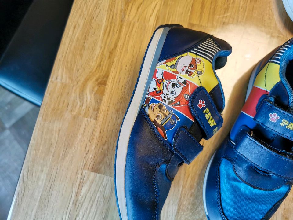 Ricosta Sandalen 33 Fussballsche Hallenschuhe 31  paw patrol  31 in Bergen