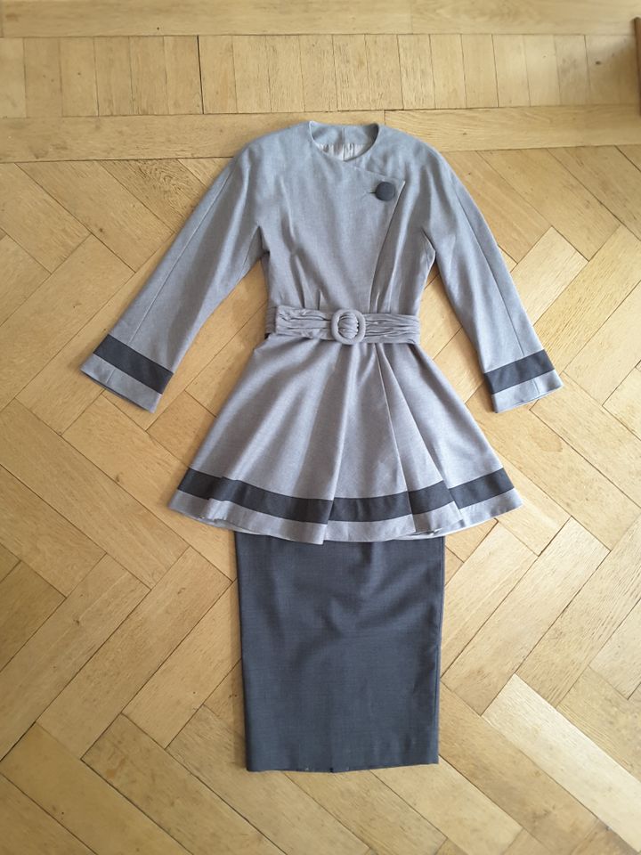 Chanel Kleid Rock Kostüm altes Vorbild v Dior Meisterarbeit DIY in München