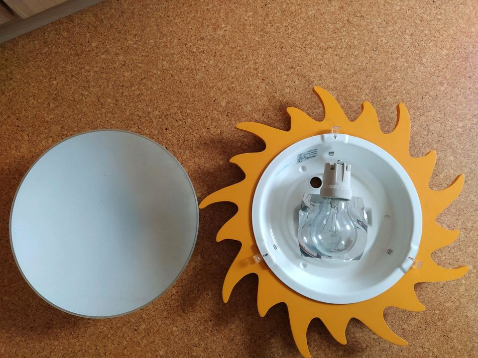 Deckenleuchte Lampe Sonne Kinderzimmer in Wernberg-Köblitz