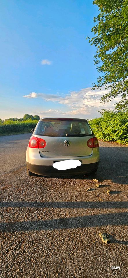 Golf 5 1.4 5 Türer in Wesel