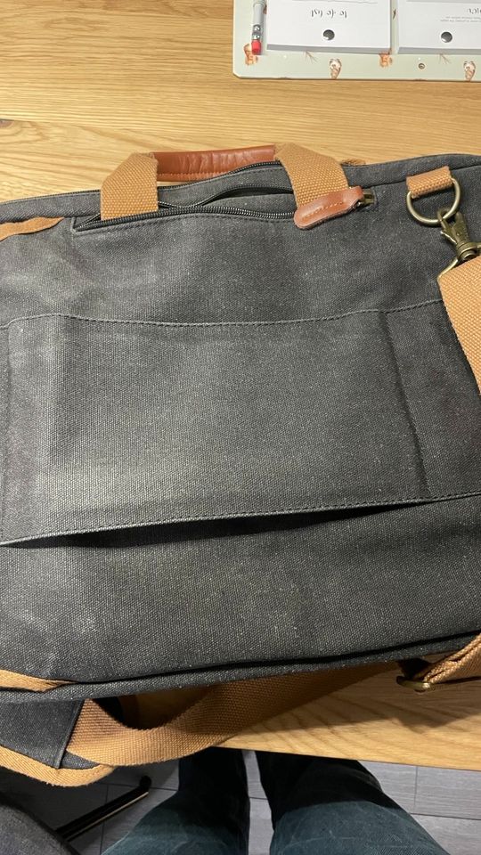 CoolBELL umwandelbar Aktentasche Rucksack 15,6 Zoll Laptoptasche in Dresden