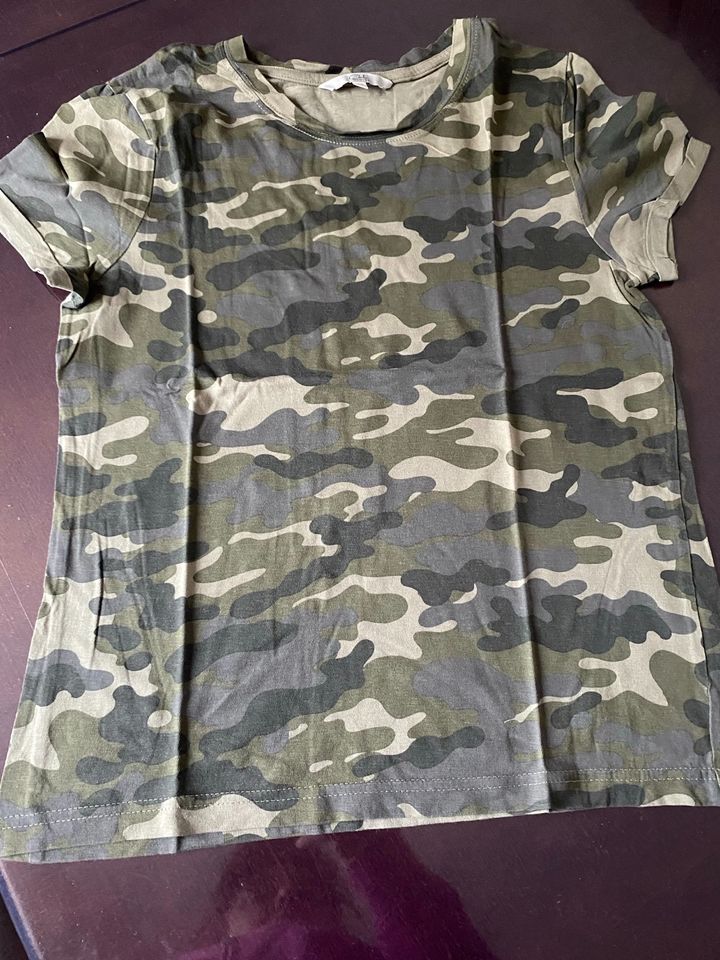 Camouflage T-Shirt in Freising