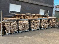 1,2 SRM Trockenes Fichtenbrennholz in praktischer Box Nordrhein-Westfalen - Kreuztal Vorschau