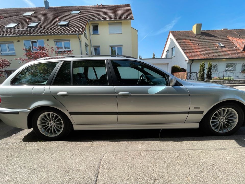 BMW E39 530iA Touring M-Sportpaket „Youngtimer“ in Stuttgart