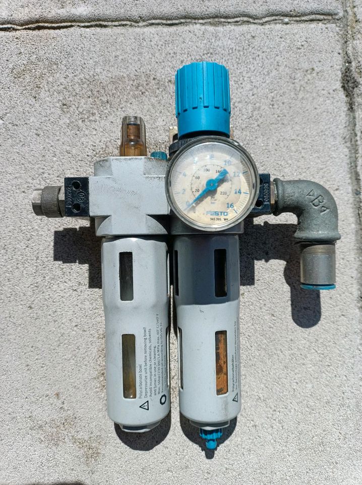 Festo Druckluft Filter Wasserabscheider und öler in Neualbenreuth