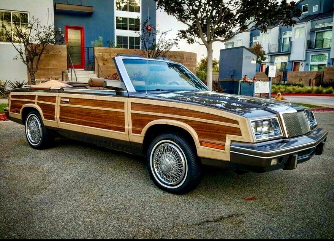 Abbildung des Autos Suche Chrysler LeBaron C…