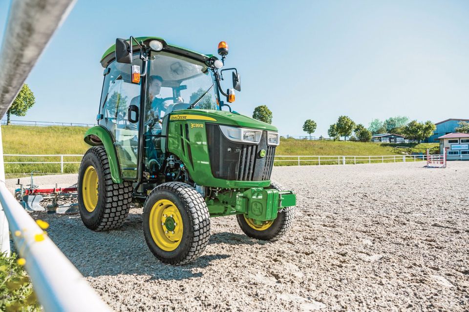 John Deere 3039R Kompakttraktor *NEU* in Immendingen