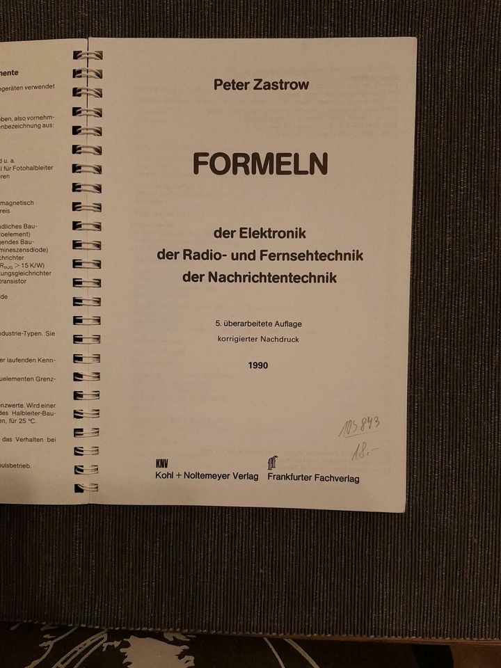 Formeln Elektronik, Radio- und Fernsehtechnik, ISBN 3-88173-056-7 in Edermünde