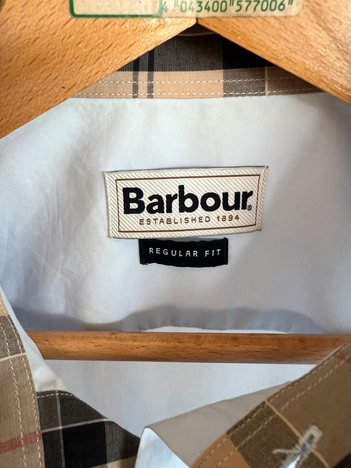 Barbour Hemd Größe M / Tailored Fit Blau in Heiligenhaus