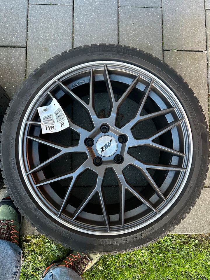 AEZ Crest 9x19 Zoll ET40 mit Conti Winterreifen 245/40 R19 98V in Velbert