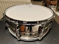 Pearl Snare Sensitone Steel 14" x 5,5" Gußreifen Custom Alloy Niedersachsen - Syke Vorschau