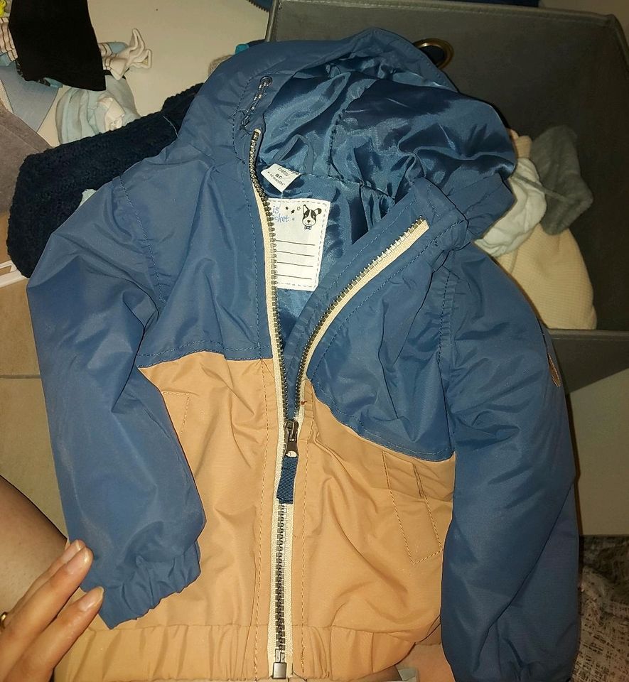 Jungen Jacke in Kreuztal