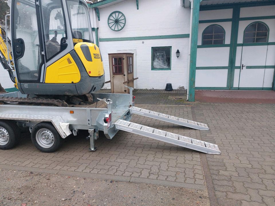 Minibagger Bagger Wacker Neuson ET18 Mieten Verleih in Geesthacht