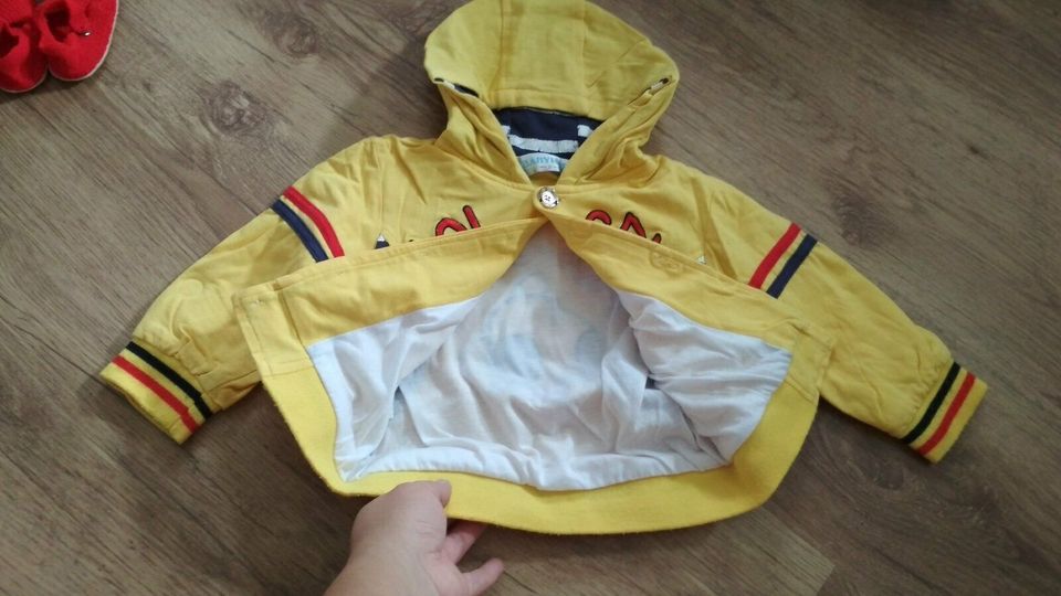 Kinder Bekleidung Jacket mit Hose gebraucht gelb in Coburg