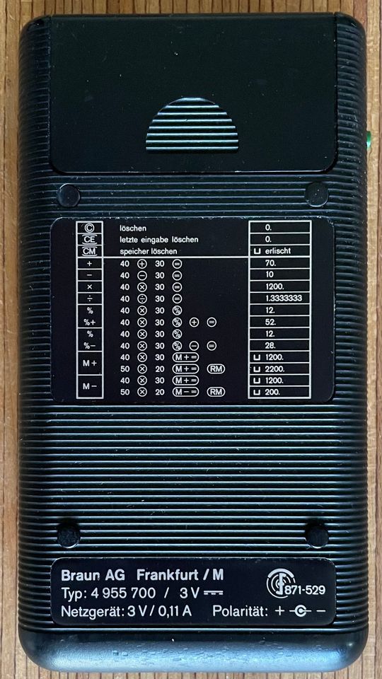 Dieter Rams Braun Taschenrechner 4955 funktioniert LED Klassiker in Stuttgart