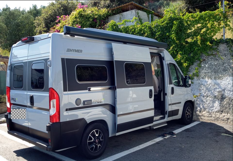 Wohnmobil Hymer Free 602 Aufstelldach Rückfahrkamera in Berlin