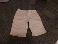 Tommy Hilfiger Shorts Bermudas beige Gr. 4 bzw 34 wie NEU Bayern - Klingenberg am Main Vorschau