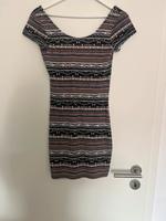 Enges buntes Sommer Kleid Bayern - Memmingen Vorschau