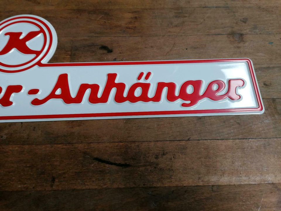 Kässbohrer Anhänger Emblem original LKW Oldtimer Blech in Selters