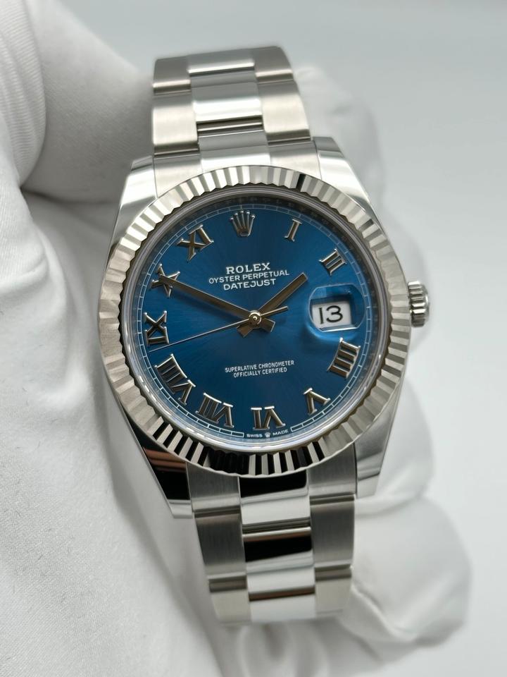 Rolex Datejust 41 Ref. 126334 Blau Römisch Oyster 2025 NEU in Düsseldorf