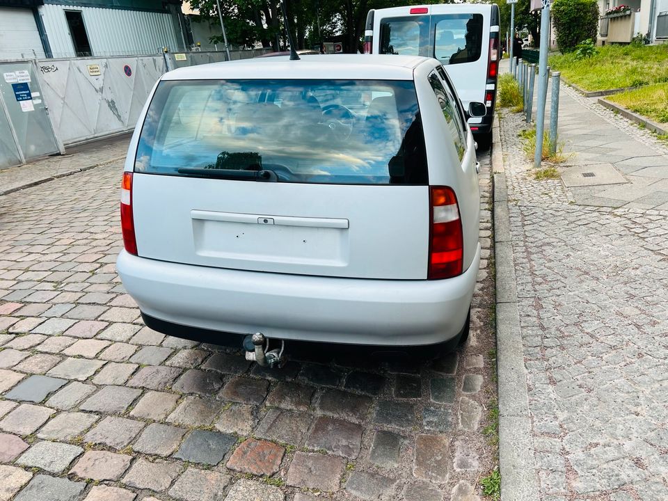 Volkswagen Polo Variant  Comfortline Klima -TÜV-Anhängerkupplung in Berlin