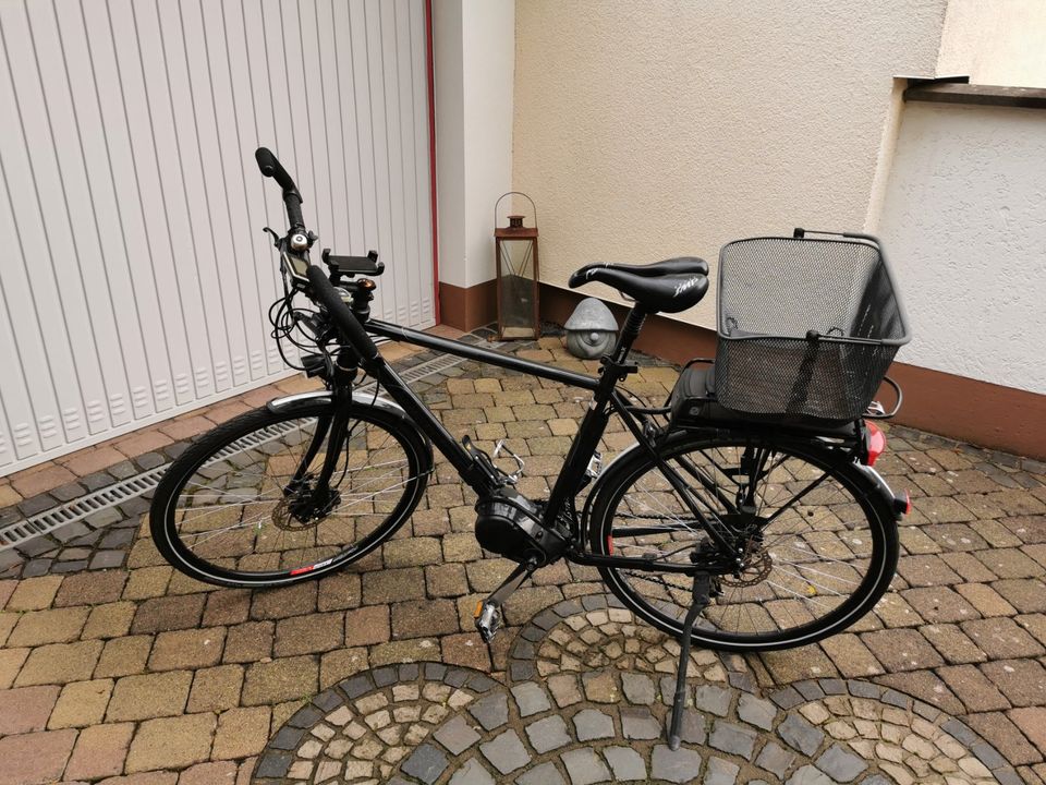 Zwei E-Bikes Victoria, St. Vincent, Damen- und Herrenmodell, in Bad Hersfeld