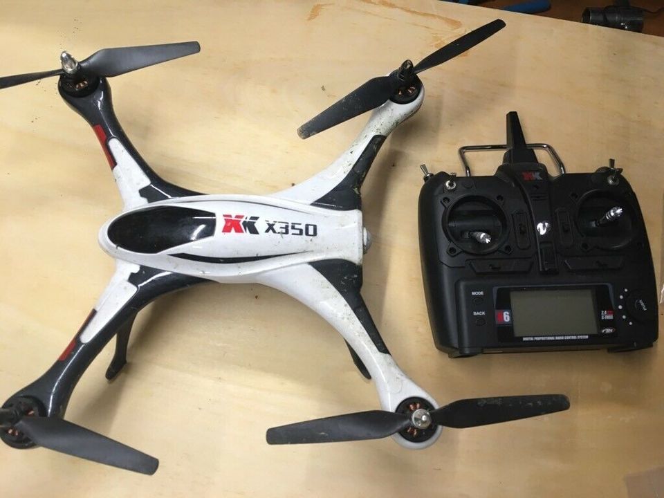 Kunstflug Quadrokopter RC Drohne Airdancer 350 + Ersatz + 3 Akkus in Kelkheim