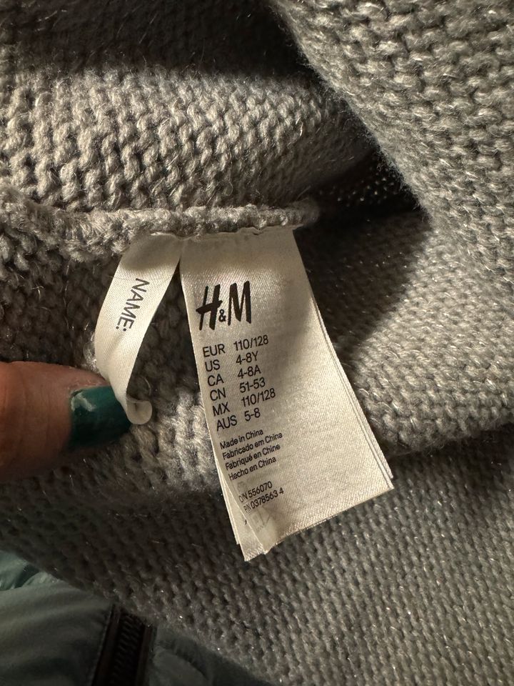 H&M Strick Poncho grau Gr. 110/128 Kinder Mädchen Kleidung in Essen