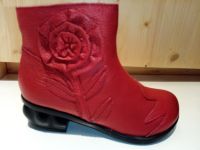 Gefütterte Echt Leder Hippie Stiefeletten Gr. 37, rot mit Blume Niedersachsen - Isenbüttel Vorschau