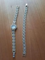 Damen Armbanduhr Set mit passendem Armband bicolor neuwertig Hessen - Ginsheim-Gustavsburg Vorschau