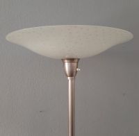 Art Deco Deckenfluter Stehlampe vernickelt Glasschirm H. 1,70 m Berlin - Charlottenburg Vorschau