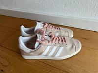 ** Adidas Gazelle Sneakers 37 1/3 38 Rosa Weiß altrosa Schuhe Top Bayern - Kempten Vorschau