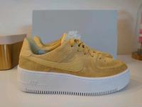 Nike air force 1 sage low Sneaker celery/celery-white Nordrhein-Westfalen - Olpe Vorschau
