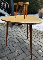 Nierentisch, 3 Bein Retro Tisch, 50er/60er Jahre Vintage Nordrhein-Westfalen - Willich Vorschau