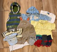 Kleiderpaket Gr. 74/80 Shirt Latzhose Sweatjacke H&M Topolino 12T Leipzig - Großzschocher Vorschau