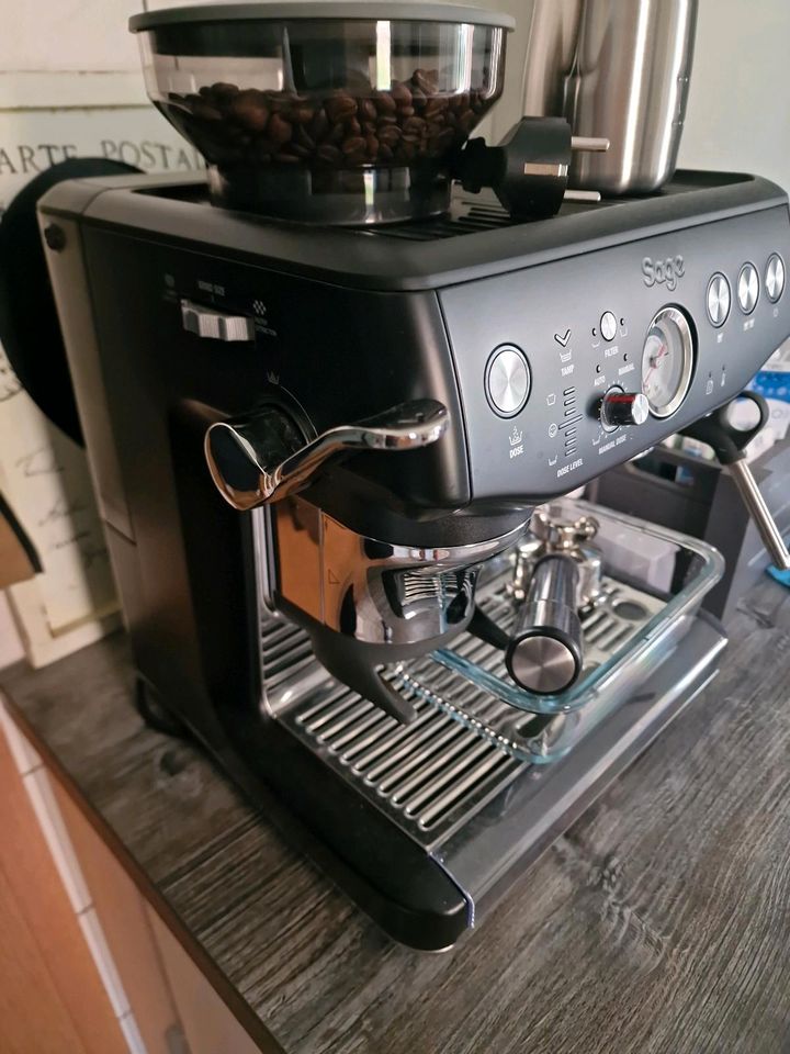 Sage Barista Express Espressomaschine Impress in Handewitt