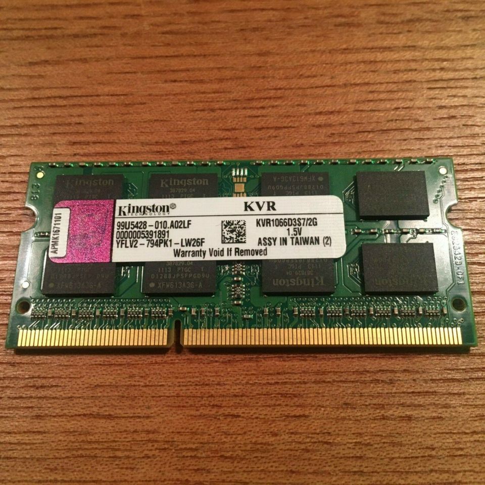 Kingston 2 GB DDR3 RAM 204-pin SO-DIMM PC3 8500S 1066 MHz in Frankfurt am Main