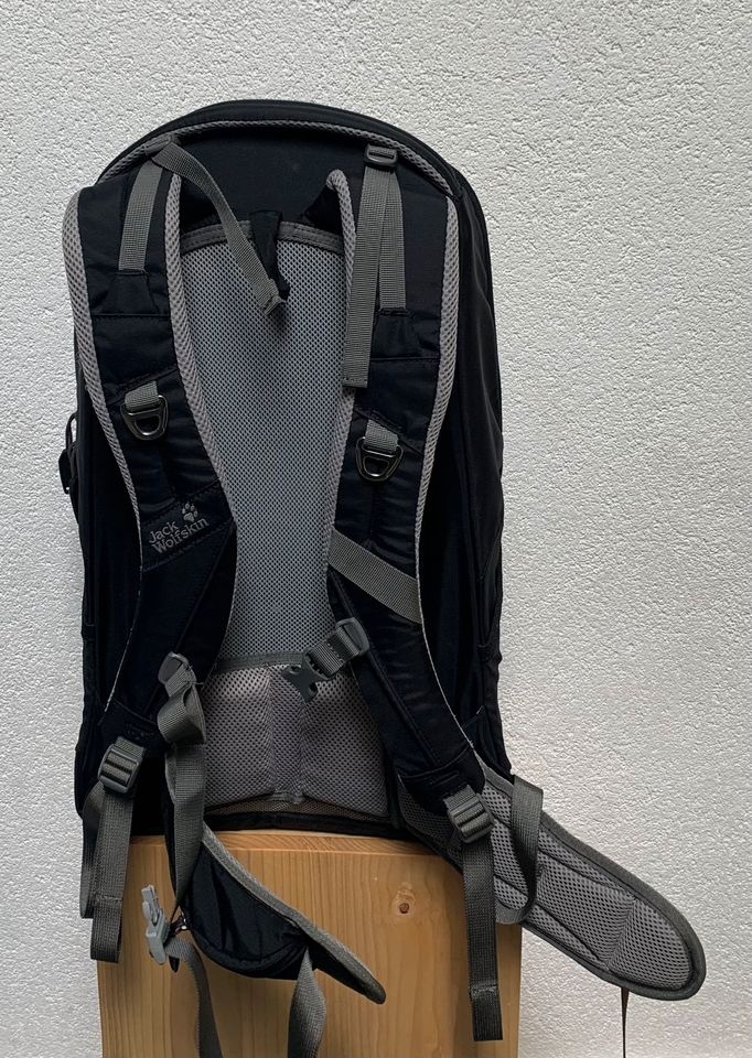 Jack Wolfskin Rucksack mit Laptop Fach in Esslingen