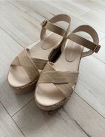 Tommy Hilfiger Plateau-Sandalette Wedge Gr.40 neu gold Baden-Württemberg - Lorch Vorschau