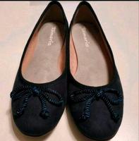 Damen Schuhe Ballerinas neuwertig  dunkel blau Wildleder Bayern - Baldham Vorschau