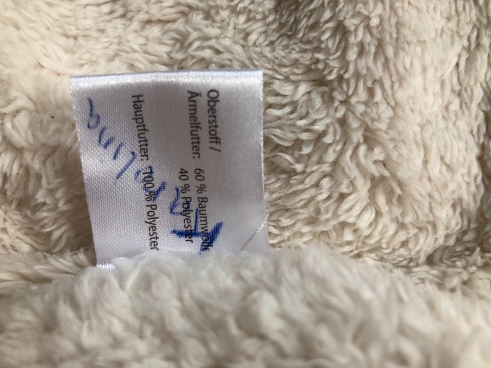 Sweatjacke gefüttert Teddyfutter Größe 134/140 in Alzey