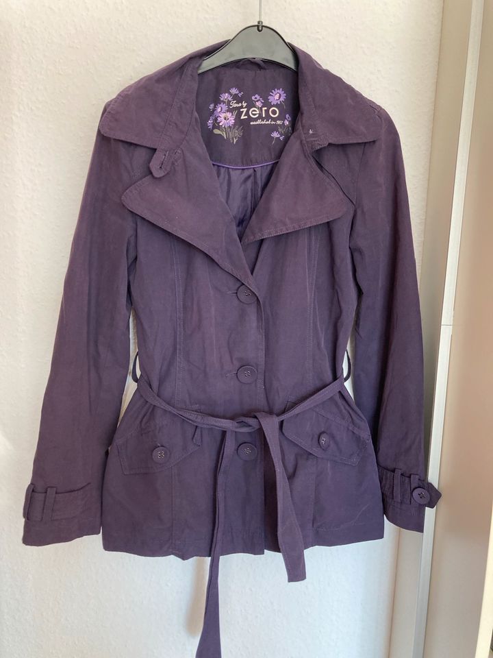 Jacke Sommerjacke Trenchcoat lila Zero Größe 34 in Braunschweig