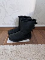 UGG Boots Bailey Bow II schwarz Niedersachsen - Göttingen Vorschau