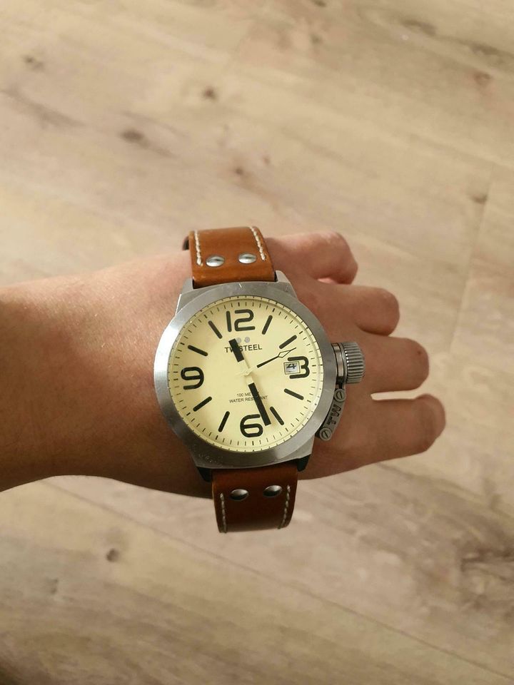 TW STEEL Herren Armbanduhr in Limburg