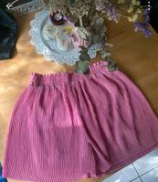Plissierte Shorts von Only 42 Hessen - Stadtallendorf Vorschau
