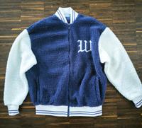 Oversize-College-Jacke aus Teddyfell mit Rückenstickerei Bayern - Bellenberg Vorschau