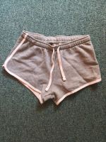 Kurze graue Shorts Niedersachsen - Papenburg Vorschau